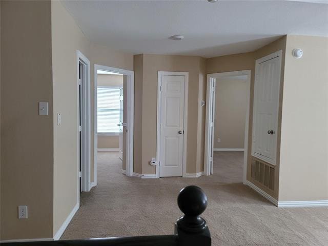 Building Photo - 1404 Hummingbird Ct