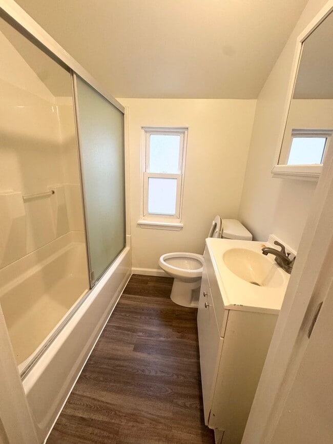 Building Photo - 2 Bed/2Bath Duplex in Ross Township