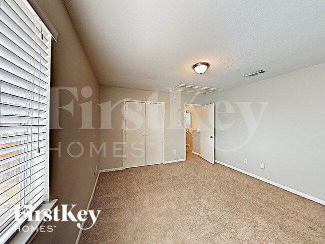 Building Photo - 1438 Rocky Glen Ln