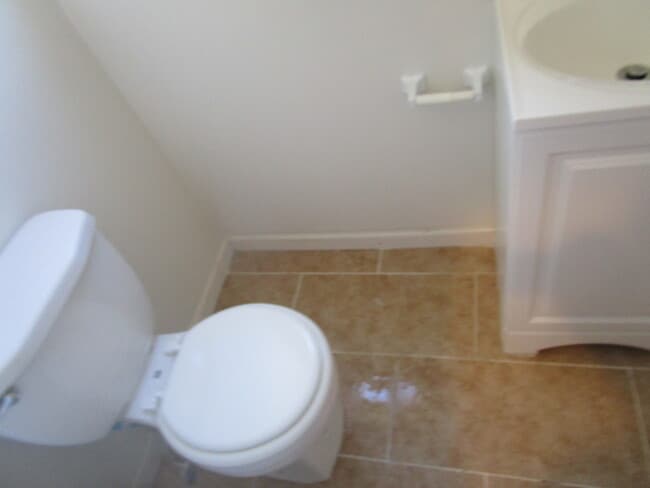 Building Photo - Remodeled Row - Oak Lane