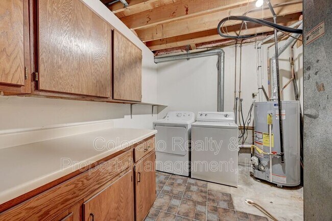 Building Photo - 4154 S Richfield Way