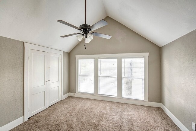 Building Photo - 1135 Woodland St