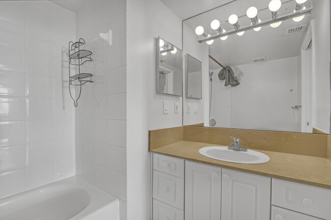 Building Photo - 651 Okeechobee Blvd