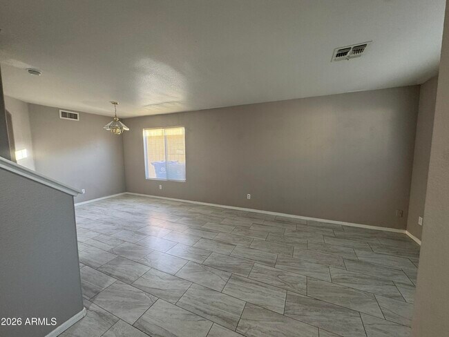Building Photo - 12741 Desert Flower Rd