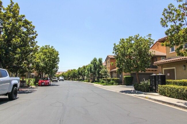 Building Photo - 28562 Herrera St
