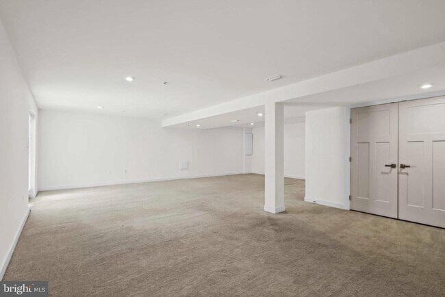 Building Photo - 3903 Emory Ridge Rd