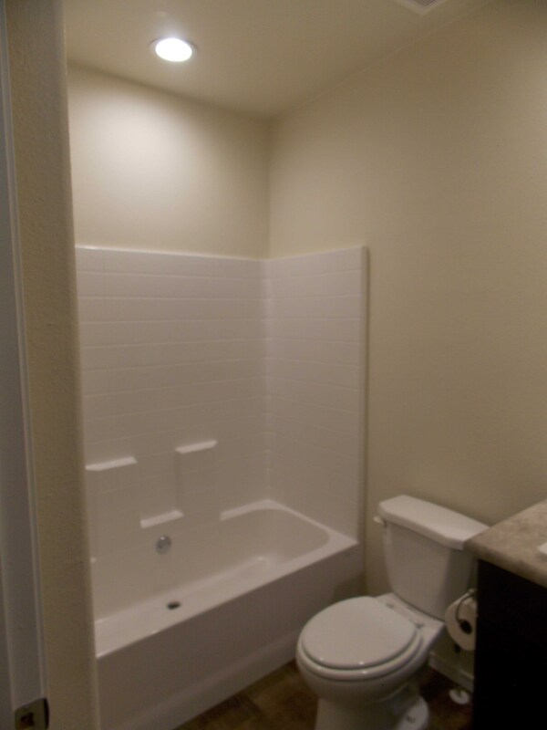 Building Photo - 304 W El Paso Ave