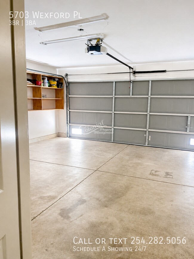 Building Photo - 5703 Wexford Pl