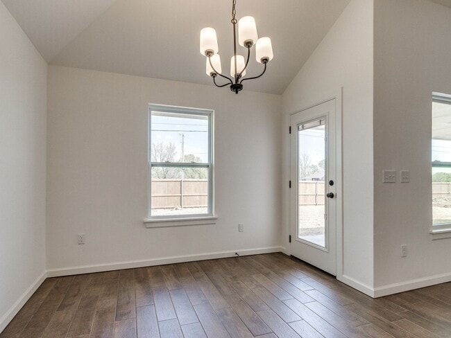 Building Photo - Beautiful New Home!