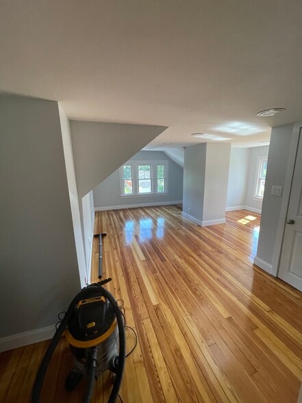 3rd floor living - 925 Francis Scott Key Hwy