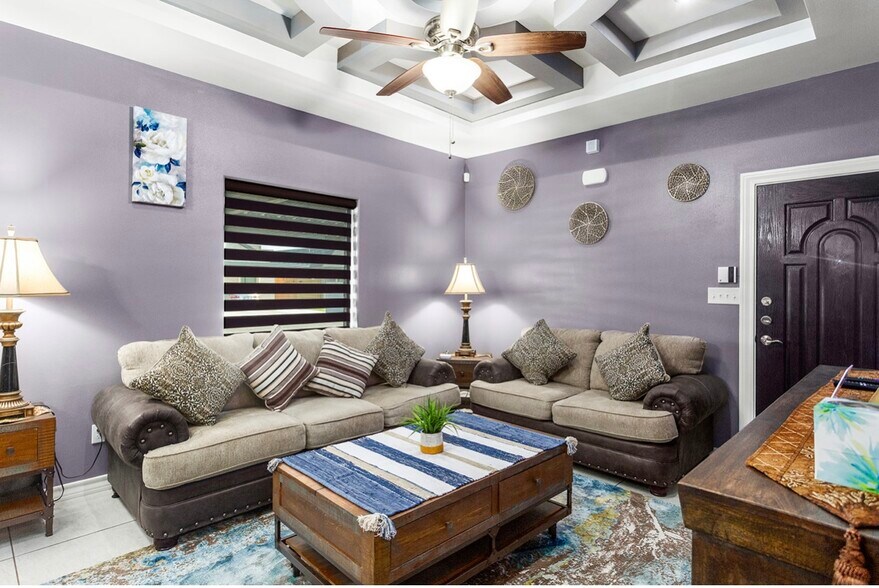 Living Room - 2616 Larkspur Ave