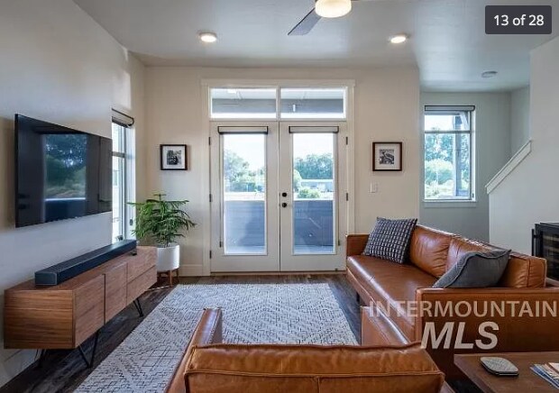 Building Photo - 4212 N Freeride Ln