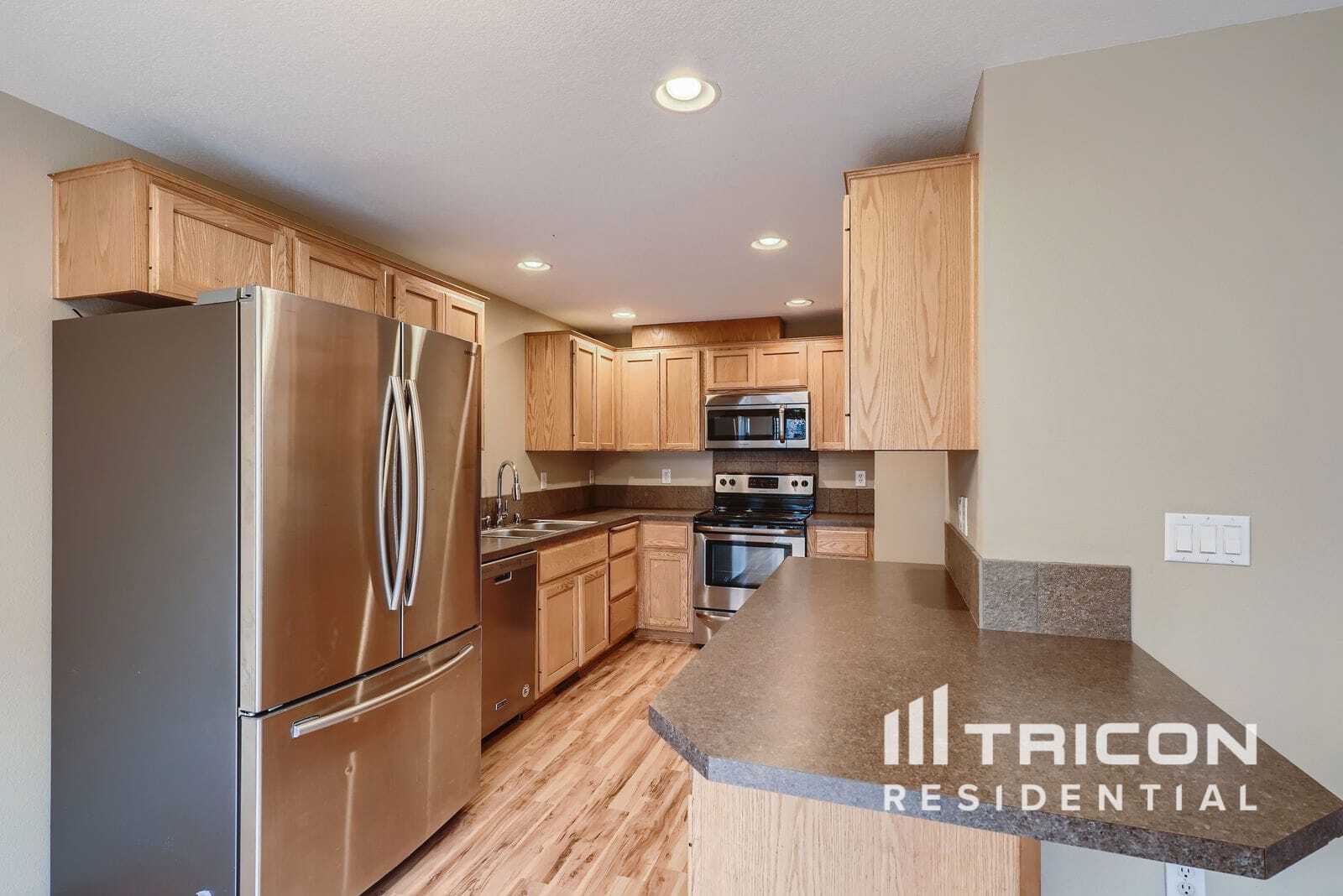 Building Photo - 1407 SW 7th Ct