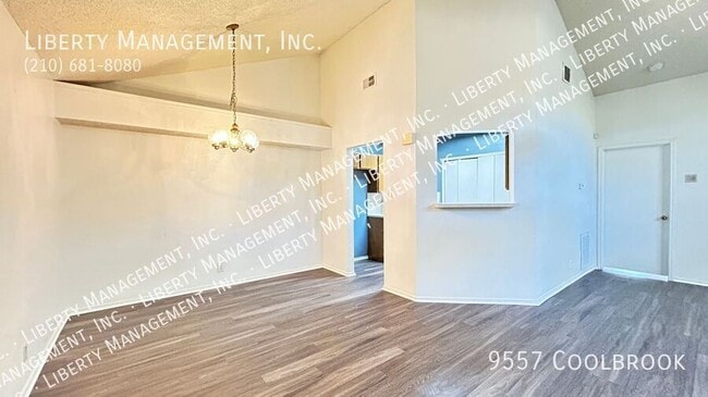 Building Photo - 9557 Coolbrook-