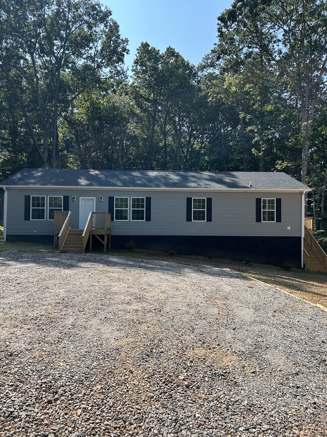 203 Ridgedale Drive Morganton, NC - 203 Ridgedale Dr