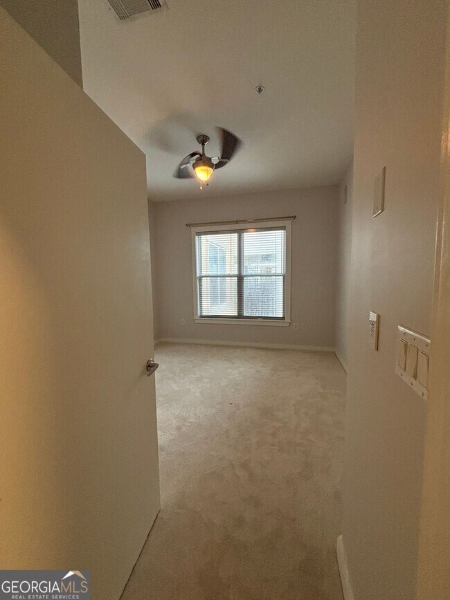 Building Photo - 870 Inman Vlg Pkwy NE