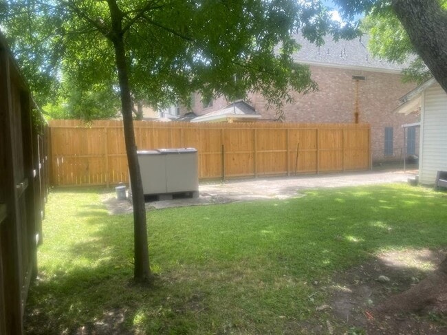 Building Photo - 4434 Oleander St