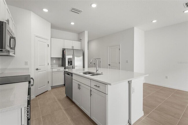 Building Photo - 8705 Winter Breeze Wy