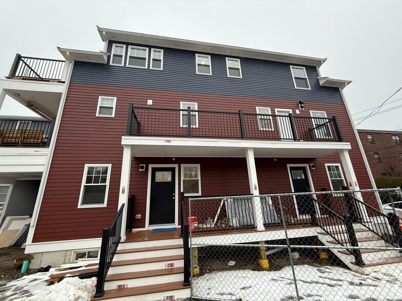 Building Photo - 36 Shepard St