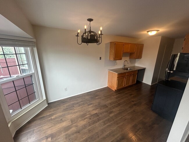 Building Photo - 31164 Country Way