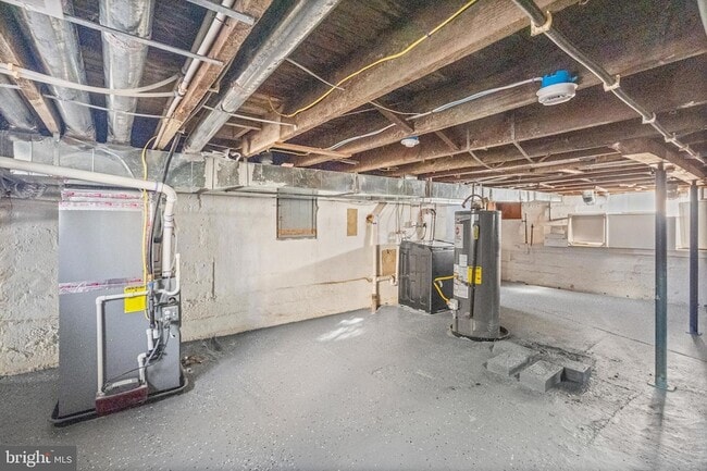 Building Photo - 3014 Royston Ave