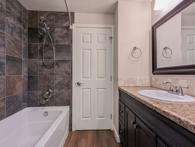 Building Photo - Updated & move in ready 3 bed 2 bath rambler w/ 2 car garage!