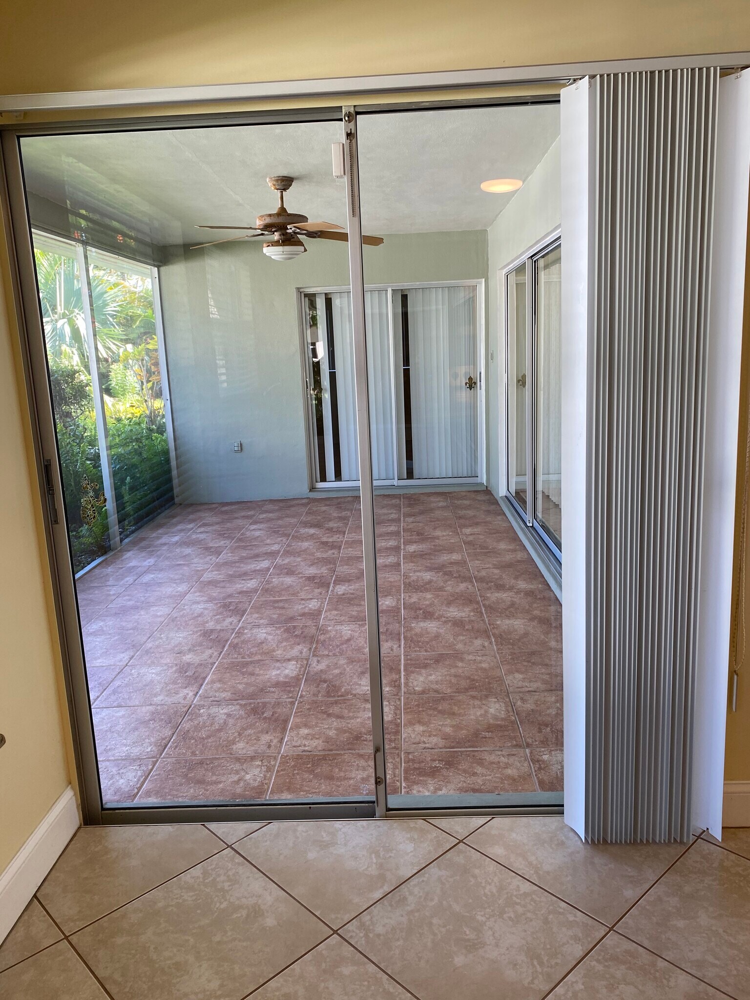 Screened Lanai - 5652 Eichen Cir