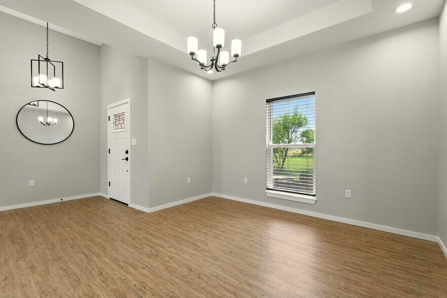 Building Photo - 7433 FM 603