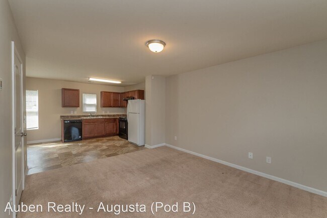 Building Photo - 3 br, 1.5 bath House - 4010 Rambling Way
