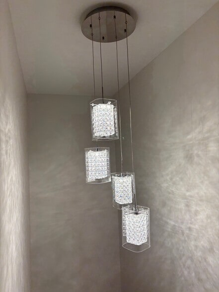 Building Photo - 161 Avalon Dr