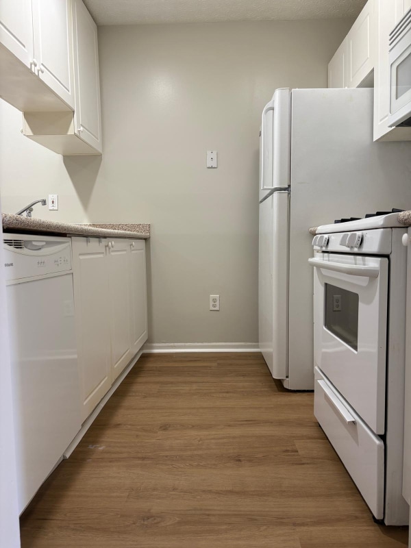 Building Photo - 6722 Hamler Dr