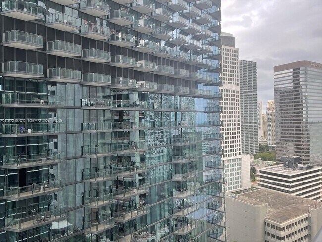 Building Photo - 801 S Miami Ave