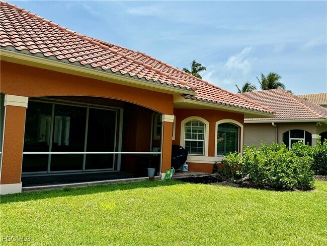 Building Photo - 1740 Ludlow Rd