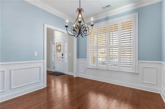 Building Photo - 411 W Sundance Dr