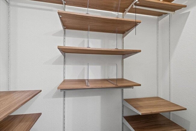 Building Photo - 11821 Bittern Hollow