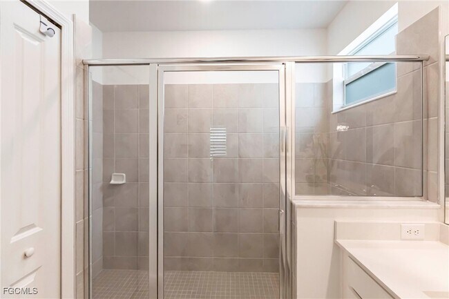 Building Photo - 9128 Leatherwood Loop