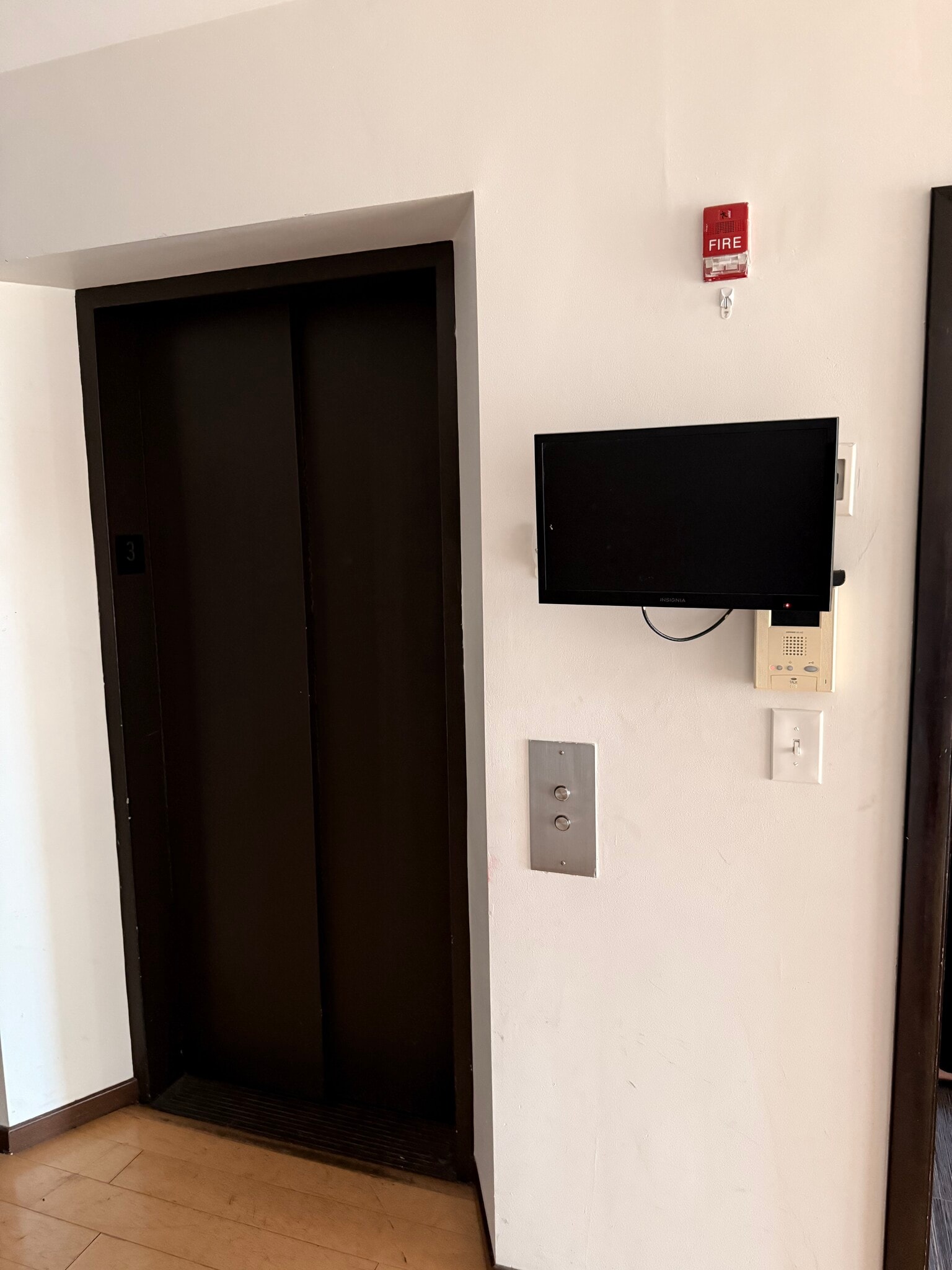 Elevator and Security System - 70 Kennedy Plz
