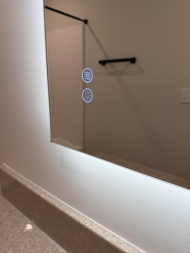 Building Photo - 1007 Jefferson St