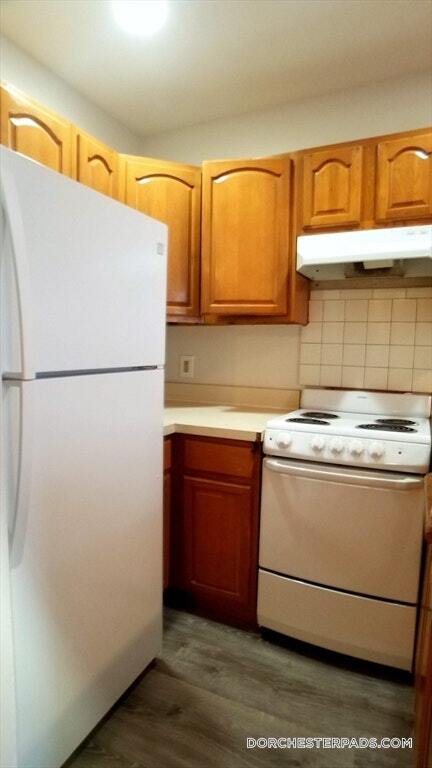 Building Photo - 3 Sunderland St