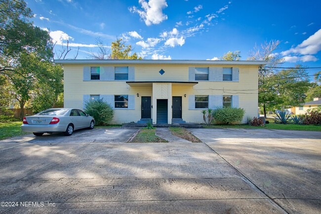 Building Photo - 2036 Inwood Terrace