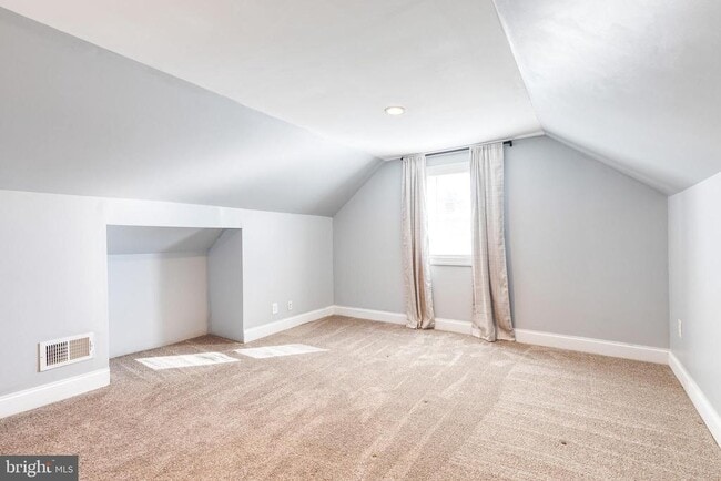 Building Photo - 2103 Southern Ave