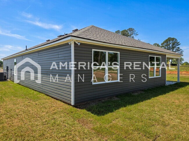 Building Photo - Coming Soon! Available to View NOW!