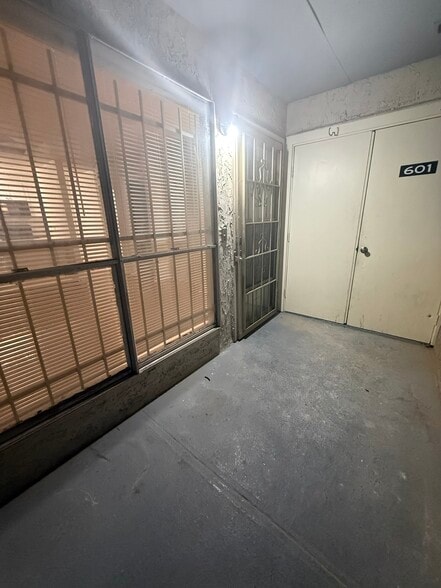 Building Photo - 7313 Gulf Fwy