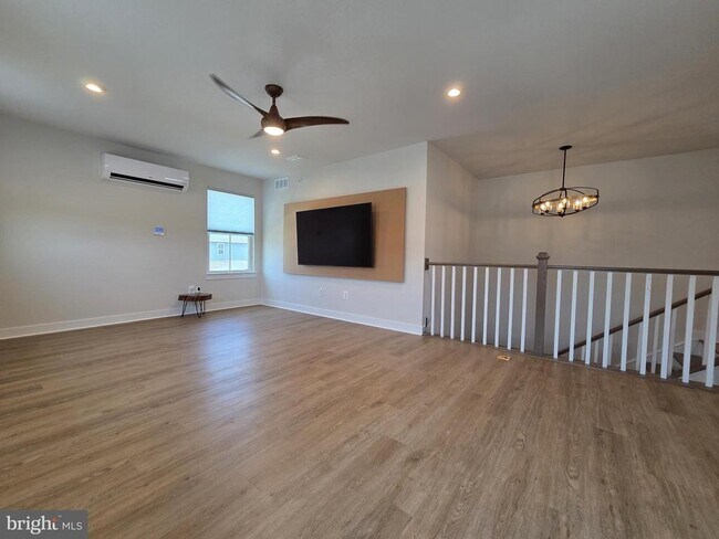 Building Photo - 7550 Mint Springs Ct