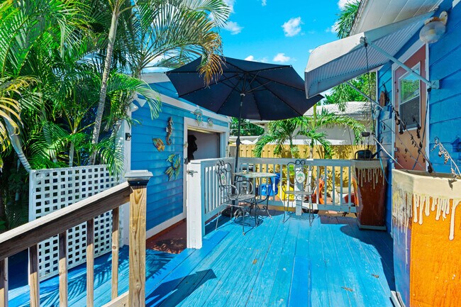 Building Photo - 1111 N K St