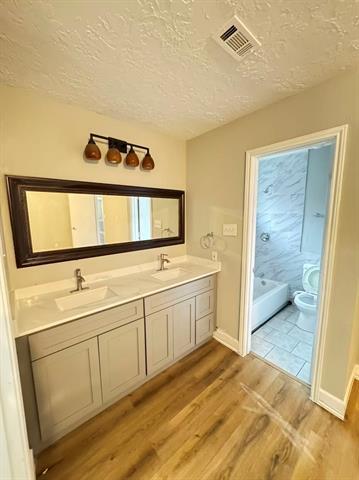 Building Photo - 1213 Colmar Dr