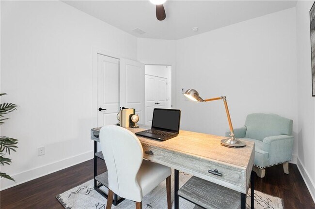 Building Photo - 157 Brush Creek Ct