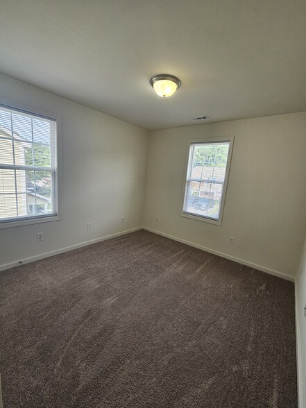 Building Photo - 4216 Winding Branches Dr