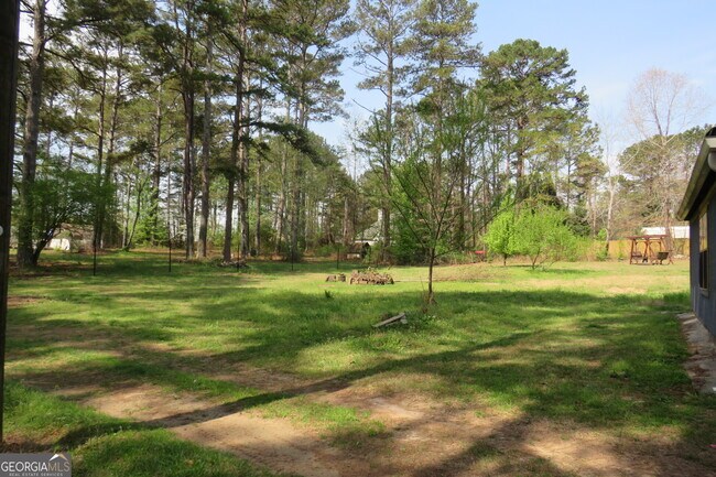 Building Photo - 1105 Hampton Rd