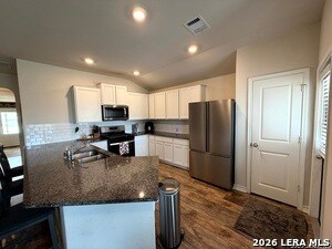 Building Photo - 6811 Whisper Grv